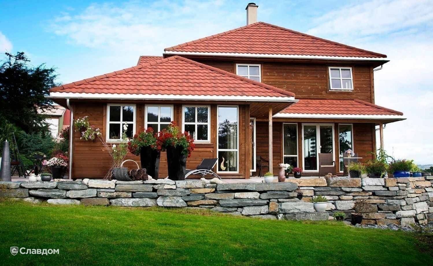 Композитная черепица рядовая AeroDek Tradition цвет Античный красный (13)